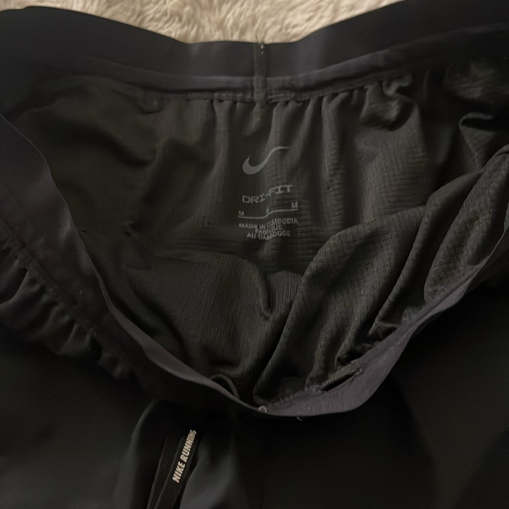 Nike dri fit running shorts - Picture 2 of 2